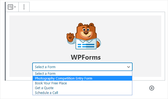 Выберите правильную форму из раскрывающегося списка WPForms